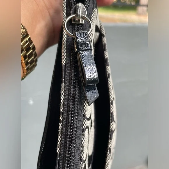 COACH Bag,Coach Black and Gray Women's Bag, Coach Crossbody Bag. - Picture 10 of 17